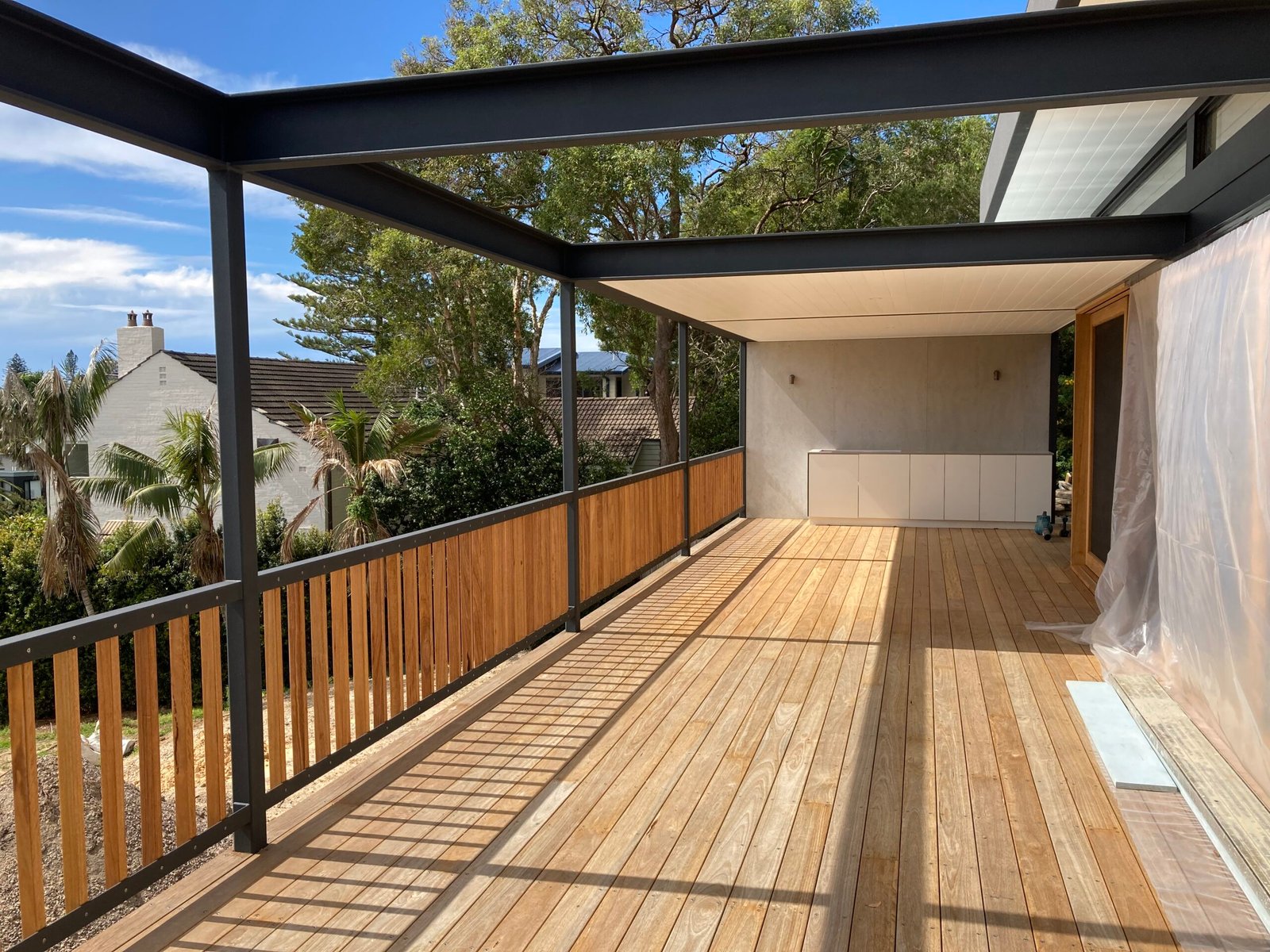 Blackbutt timber deck with steel balustrade